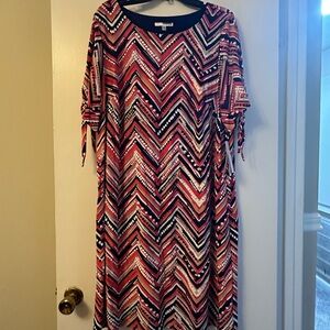 Studio One Chevron Short Sleeve Midi Dress - Orange, Black, White
